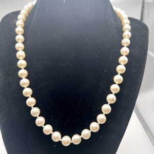 Vintage Monet hand knotted pearl necklace